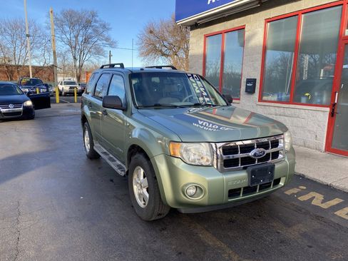 Used 2008 Ford Escape XLT image 3