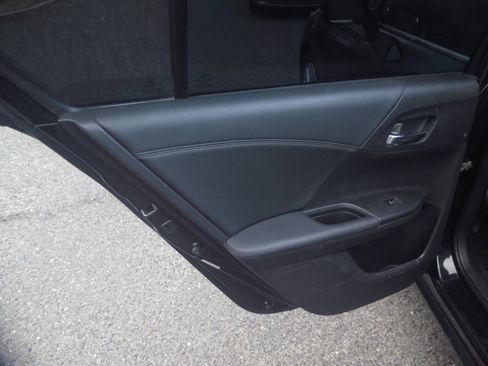 Used 2013 Honda Accord EX-L image 18