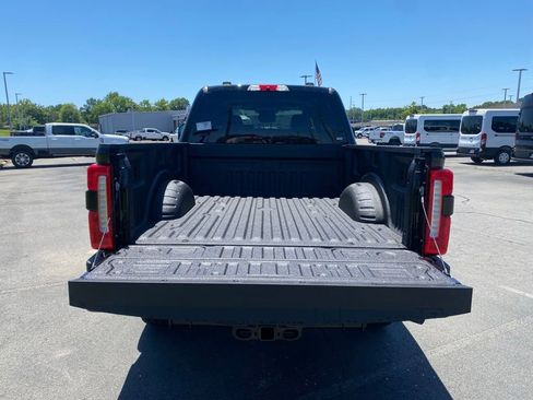 New 2026 Ford F250 XLT w/ XLT Premium Package AWD/4WD image 9
