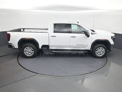 Certified 2024 GMC Sierra 2500 SLT w/ SLT Premium Package AWD/4WD image 16