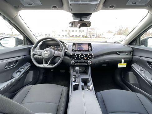 Used 2024 Nissan Sentra S FWD image 22