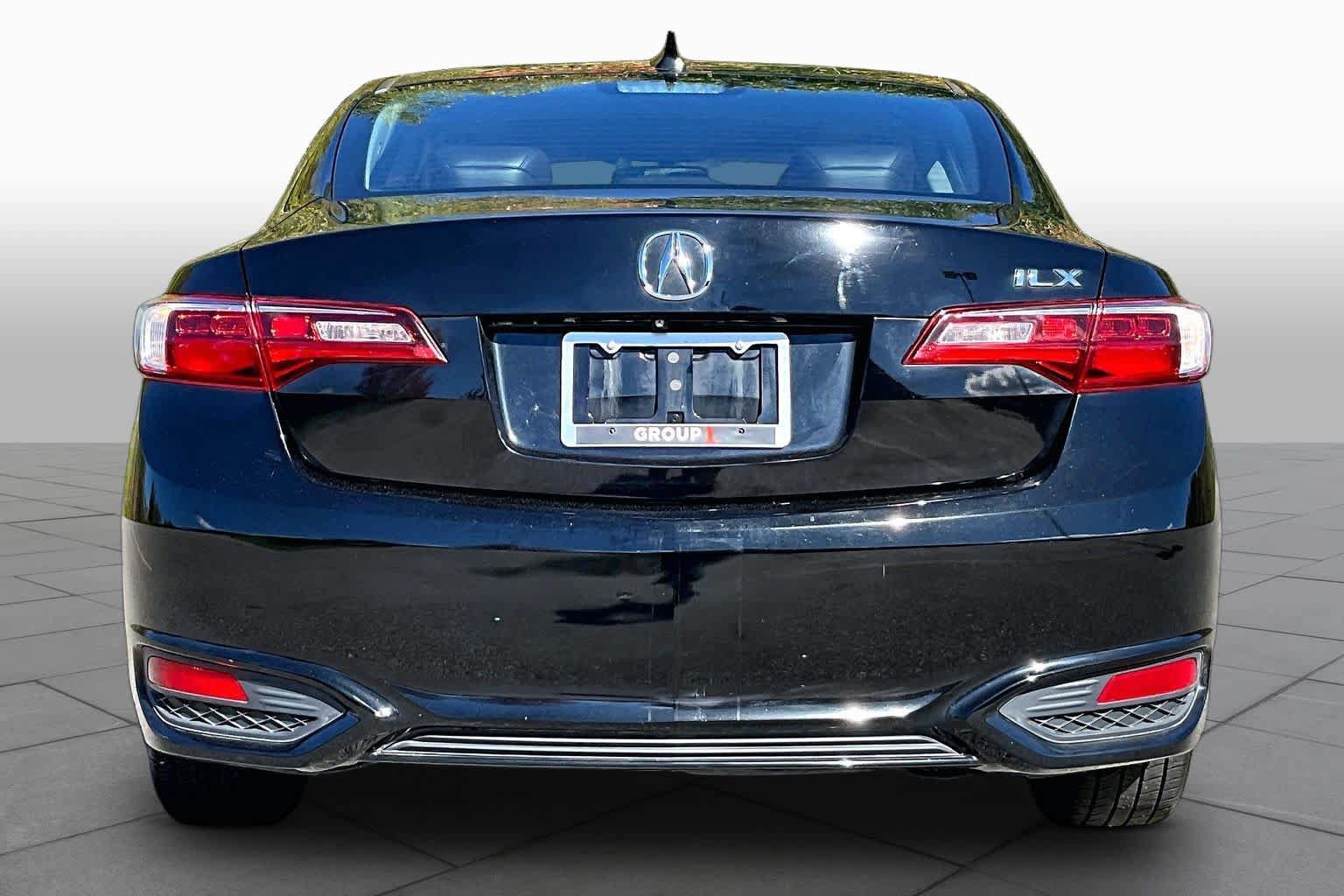 Used 2016 Acura ILX FWD image 5