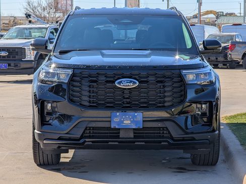 New 2026 Ford Explorer ST-Line w/ ST-Line Street Pack image 7