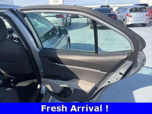 Used 2023 Toyota Camry LE image 19