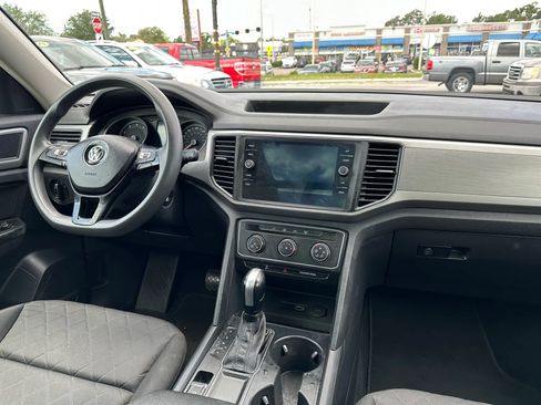 Used 2018 Volkswagen Atlas Launch Edition image 14