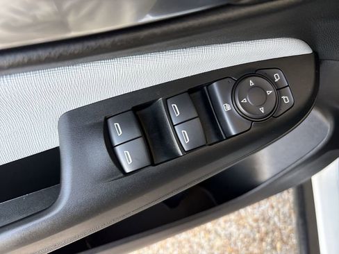 Certified 2024 Buick Envista Preferred image 22