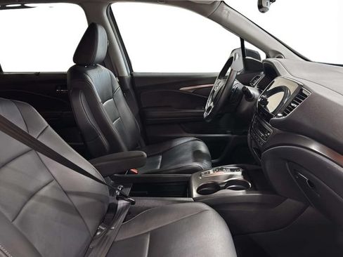 Used 2021 Honda Pilot Black Edition image 10