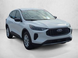 Certified 2025 Ford Escape Active FWD video 3