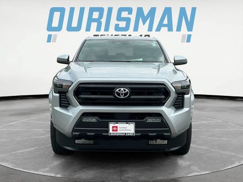 Certified 2026 Toyota Tacoma SR5 AWD/4WD image 2