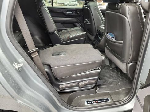 Used 2025 GMC Yukon AT4 Ultimate w/ LPO, Floor Liner Package AWD/4WD image 12
