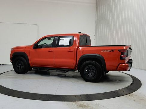 Used 2025 Nissan Frontier Pro-X RWD image 5