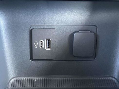 New 2026 Ford Explorer Active w/ Active Comfort Package image 19