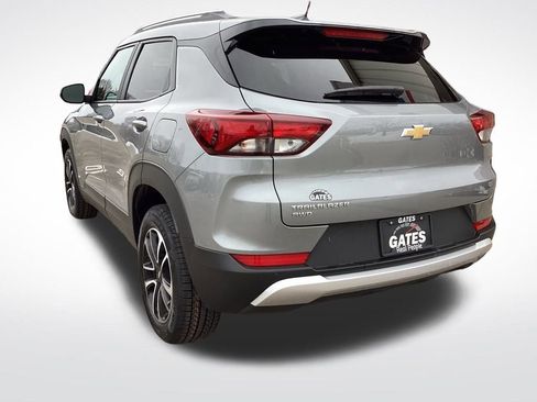 Used 2025 Chevrolet TrailBlazer LT image 9