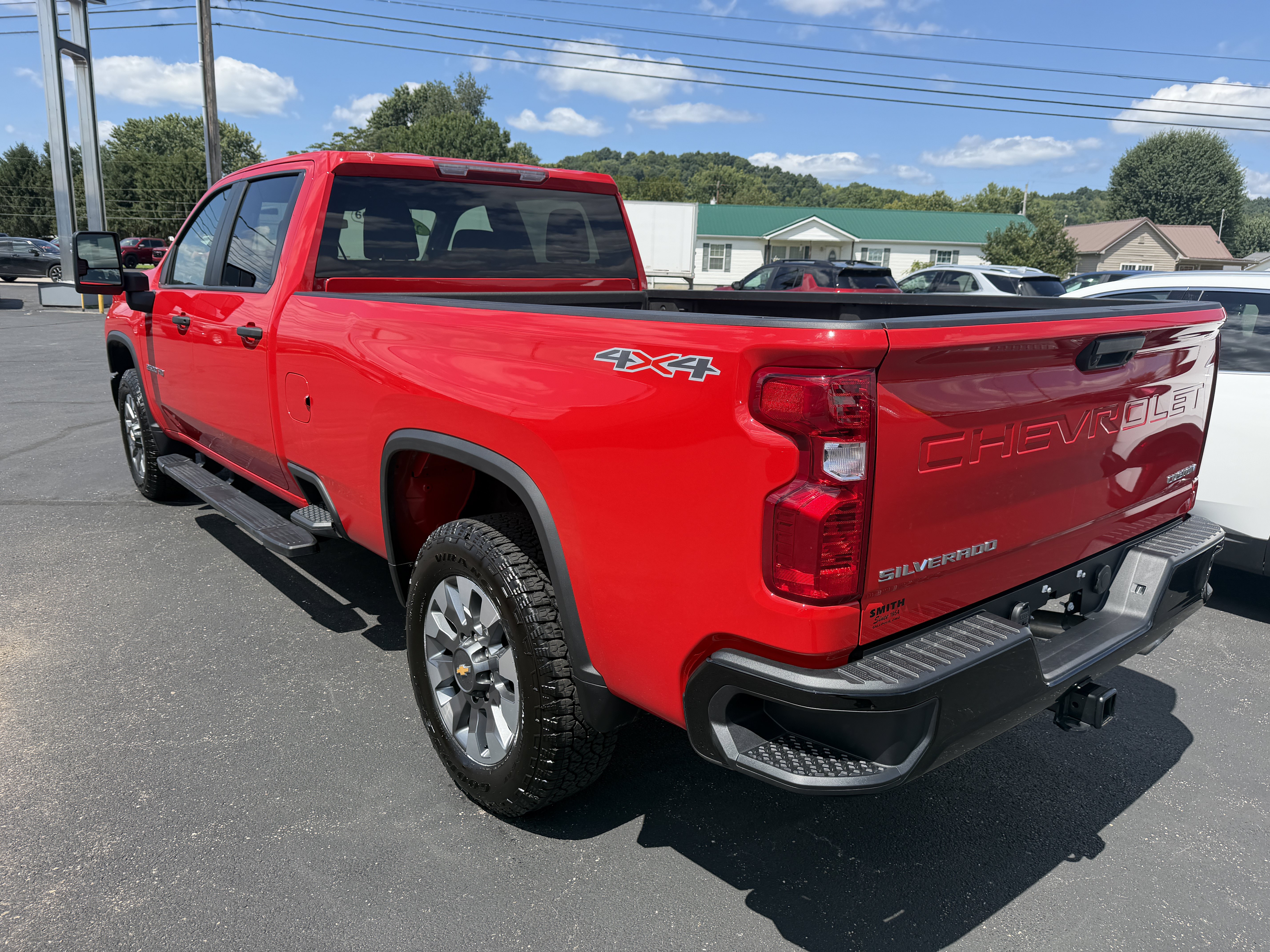 Used 2026 Chevrolet Silverado 2500 Custom AWD/4WD image 4