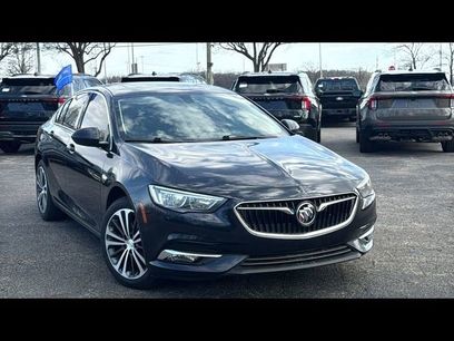 Used 2018 Buick Regal Essence