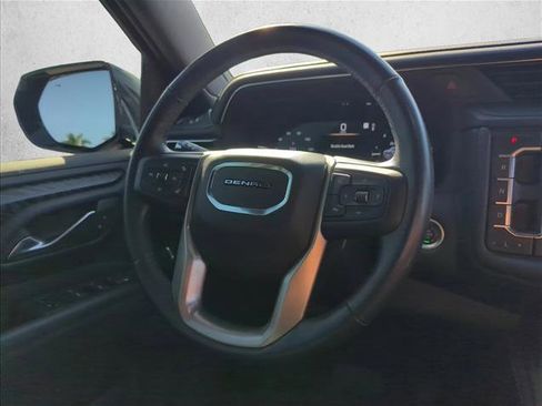 Used 2022 GMC Yukon Denali AWD/4WD image 26