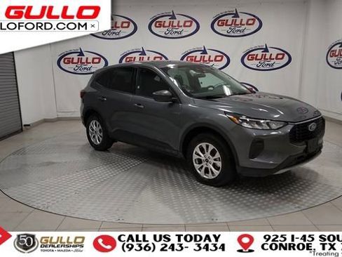 Used 2025 Ford Escape Active image 2