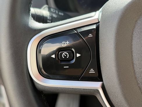 Certified 2025 Volvo XC90 B6 Ultra w/ Protection Package Premier AWD/4WD image 26