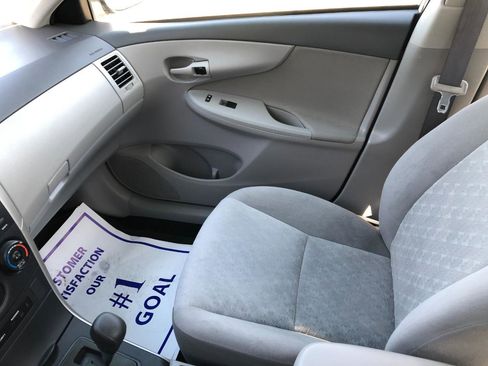 Used 2009 Toyota Corolla LE image 20