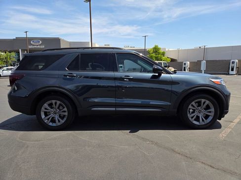 Certified 2023 Ford Explorer XLT w/ Equipment Group 202A RWD image 7