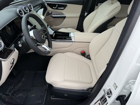 New 2026 Mercedes-Benz GLC 300 GLC 300 image 10