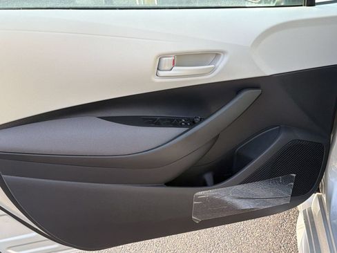 Used 2026 Toyota Corolla LE FWD image 14