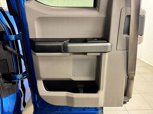 Used 2015 Ford F150 XLT AWD/4WD image 13