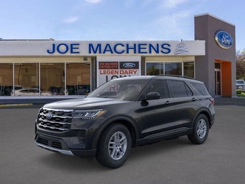 New 2026 Ford Explorer Active AWD/4WD image 3