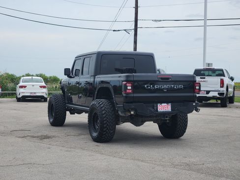 Used 2020 Jeep Gladiator Rubicon AWD/4WD image 5