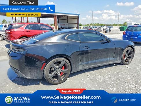 Used 2016 Chevrolet Camaro LT RWD image 4