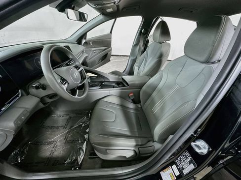 Used 2024 Hyundai Elantra SEL FWD image 15