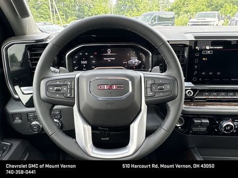New 2025 GMC Sierra 1500 Elevation image 13