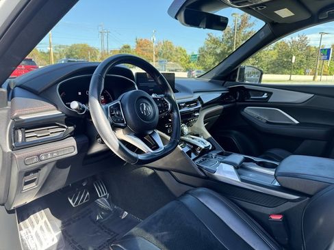 Used 2023 Acura MDX A-Spec image 15