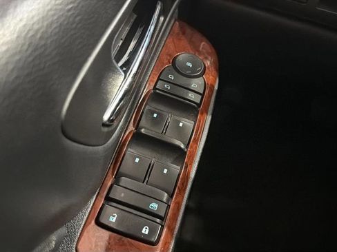 Used 2014 Chevrolet Tahoe LT w/ Luxury Package image 19