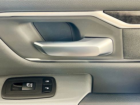 Used 2022 RAM 1500 Big Horn w/ Trailer Tow Group AWD/4WD image 32