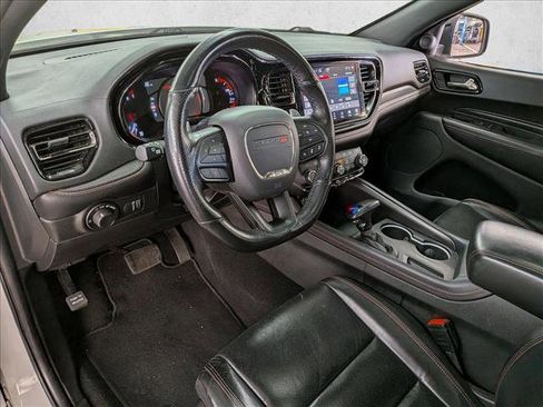 Used 2024 Dodge Durango GT image 9