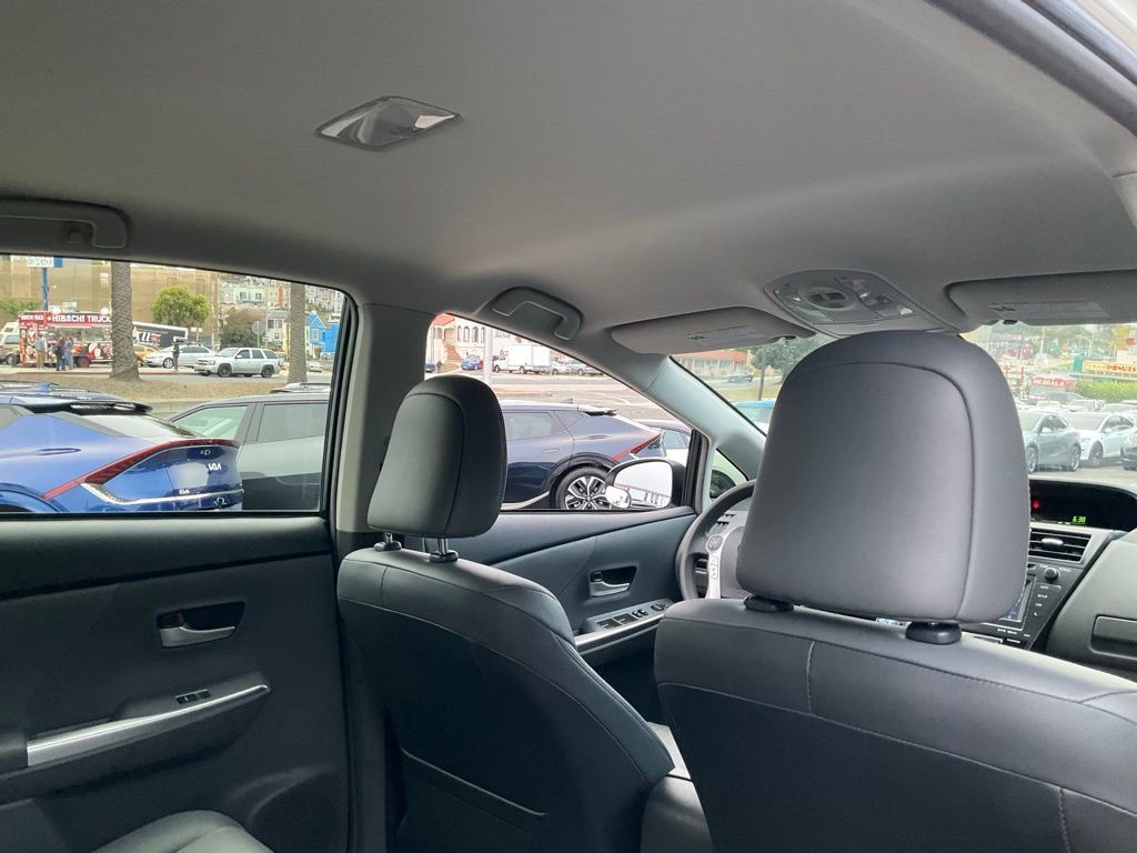 Used 2012 Toyota Prius V Five FWD image 51