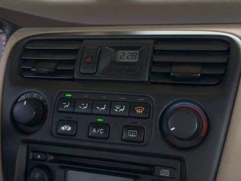 Used 2000 Honda Accord EX image 40