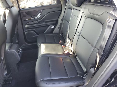 New 2026 Lincoln Corsair Premiere image 28