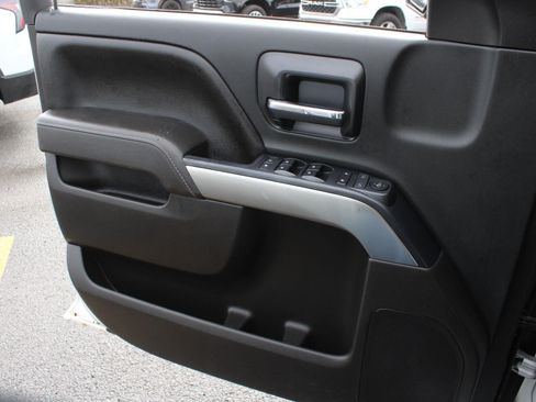 Used 2017 Chevrolet Silverado 1500 LT w/ All Star Edition AWD/4WD image 8