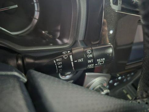 Certified 2017 Toyota 4Runner Limited AWD/4WD image 23