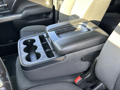 Used 2018 Chevrolet Silverado 2500 LT image 17