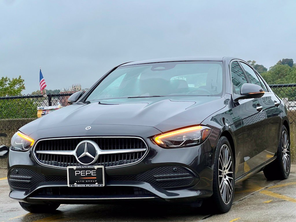 Certified 2023 Mercedes-Benz C 300 4MATIC Sedan image 4