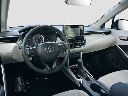 Used 2022 Toyota Corolla Cross L AWD/4WD image 22