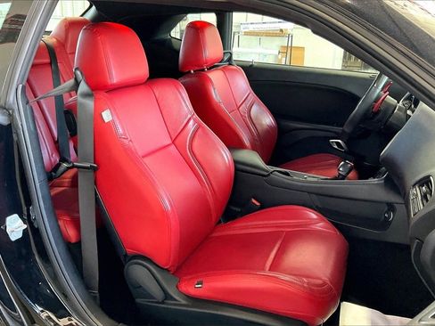 Used 2020 Dodge Challenger R/T image 20