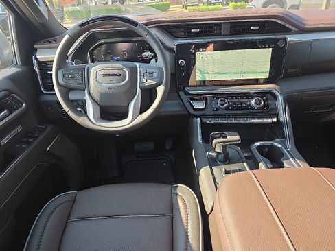 New 2026 GMC Sierra 1500 Denali image 10