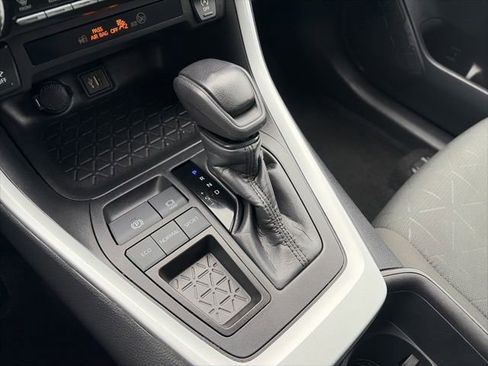 Used 2024 Toyota RAV4 XLE image 26