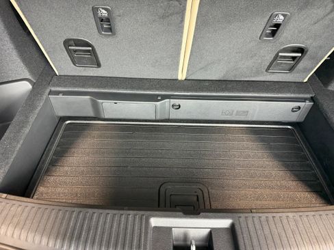 New 2026 Acura MDX SH-AWD image 32