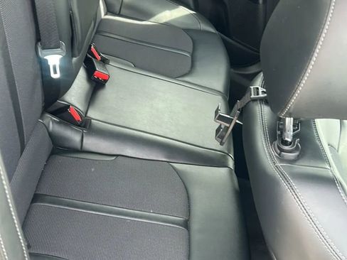 Used 2022 Kia K5 GT-Line FWD image 17