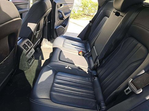 Used 2021 Audi Q5 2.0T Premium AWD/4WD image 10